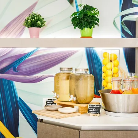Ariane - Beachfront, Breakfast Xxl & Sea View 호텔 3*