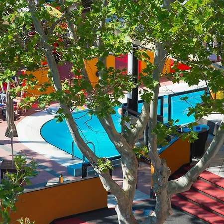 Ariane - Beachfront, Breakfast Xxl & Sea View Hotel 3*