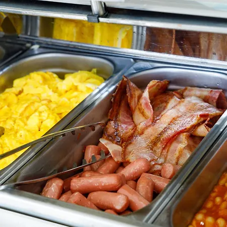 Ariane - Beachfront, Xxl Breakfast & Sea View מלון 3*