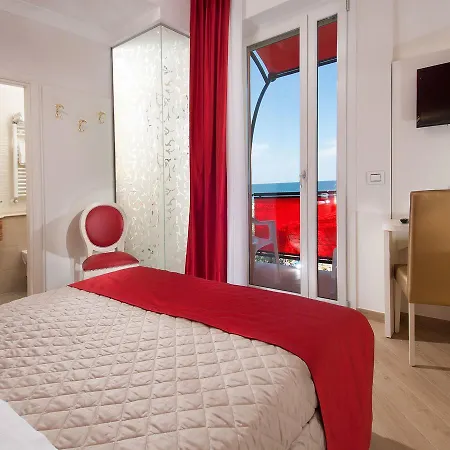 Ariane - Beachfront, Xxl Breakfast & Sea View