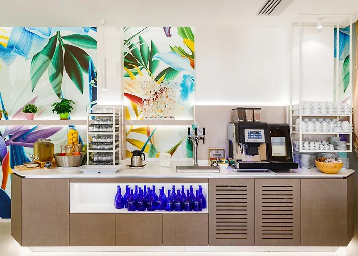 Hotel Ariane - Beachfront, Xxl Breakfast & Sea View Rimini