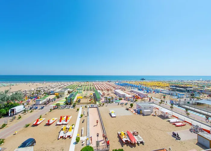 Hotel Ariane - Beachfront, Xxl Breakfast & Sea View 3*