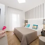 Hotel Ariane - Beachfront, Xxl Breakfast & Sea View Rimini
