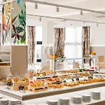 Hotel Ariane - Beachfront, Xxl Breakfast & Sea View Rimini