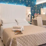 Hotel Ariane - Beachfront, Xxl Breakfast & Sea View 3*