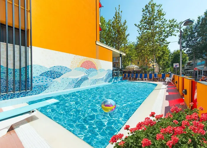 Ariane - Beachfront, Xxl Breakfast & Sea View 3*