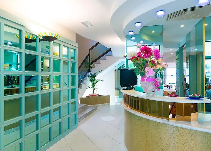 Ariane - Beachfront, Xxl Breakfast & Sea View Szálloda 3*