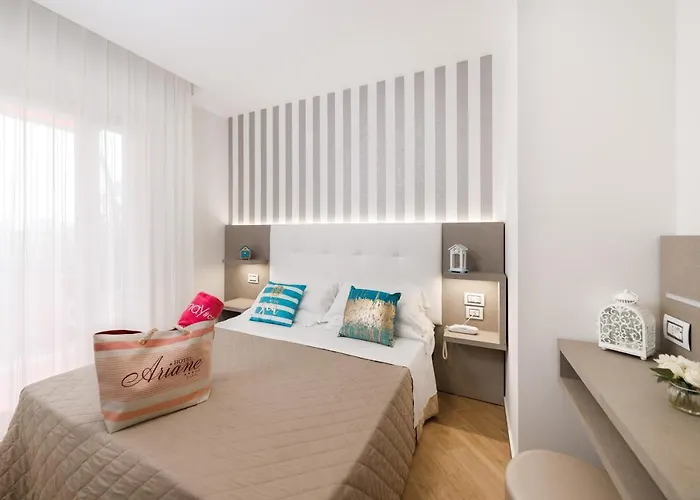 Ariane - Beachfront, Xxl Breakfast & Sea View ريميني