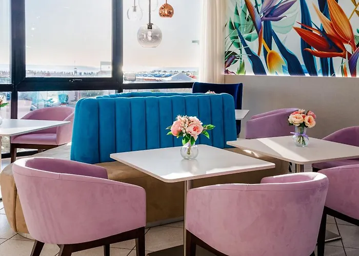 فندق Ariane - Beachfront, Xxl Breakfast & Sea View