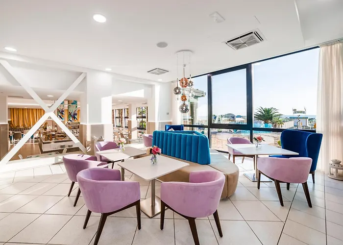 فندق Ariane - Beachfront, Xxl Breakfast & Sea View