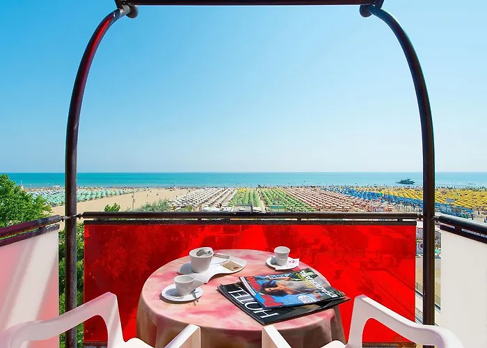 Ariane - Beachfront, Xxl Breakfast & Sea View 3* ريميني