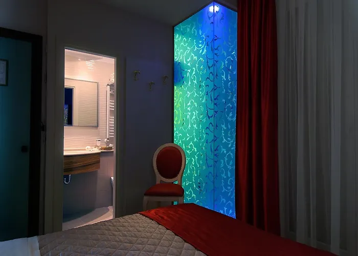 Ariane - Beachfront, Xxl Breakfast & Sea View 3* ريميني